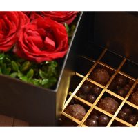 باکس گل طبیعی و شکلات کادویی گل گیفت – کد ۴۷۷۳
